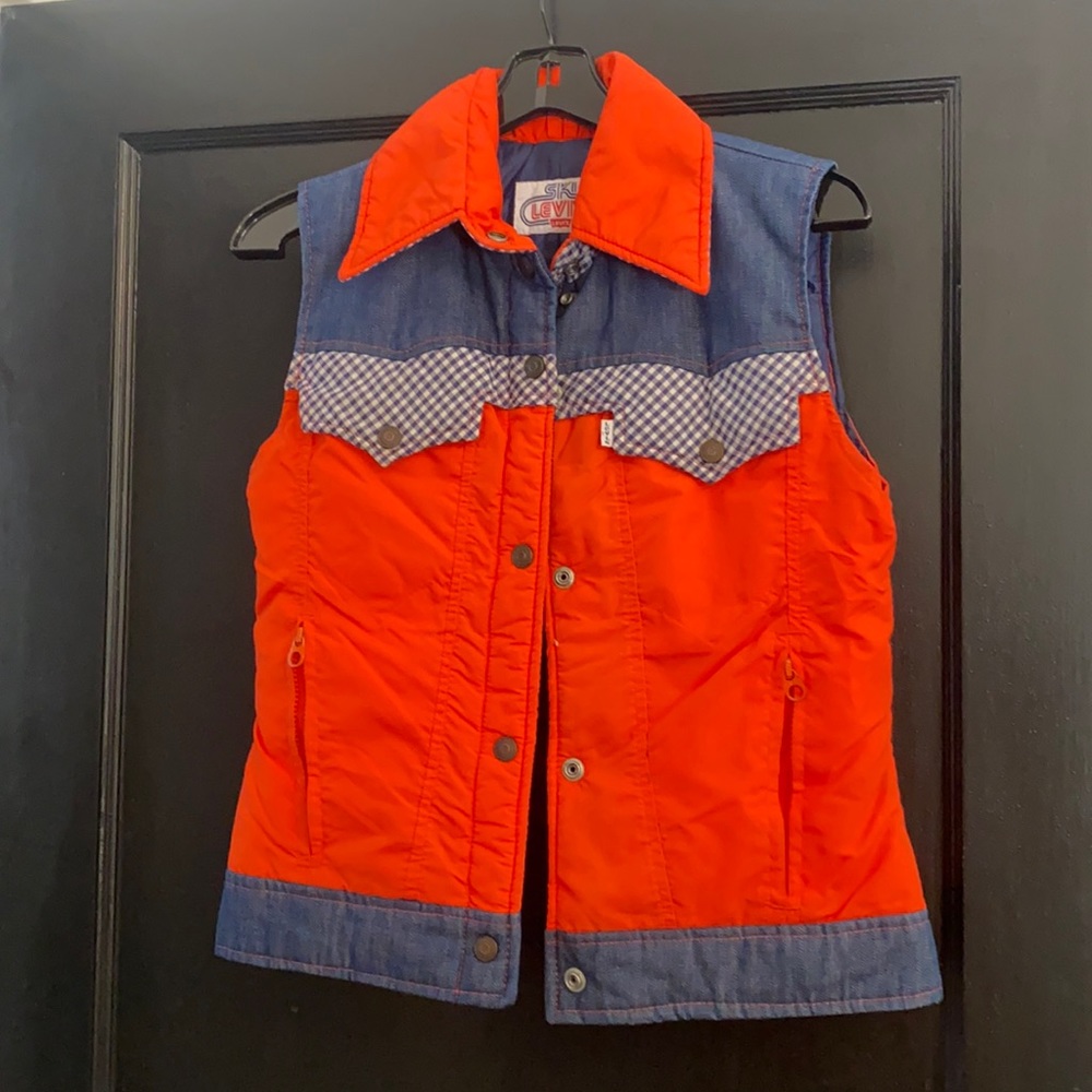 Vintage Levi’s ski vest